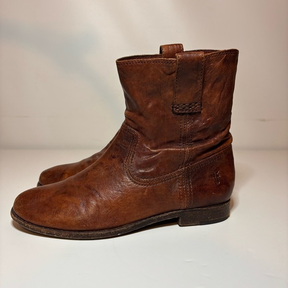 Frye Anna Shortie Distressed Brown Leather Size 7 M Slouch Ankle Boots Boho - Picture 2 of 13